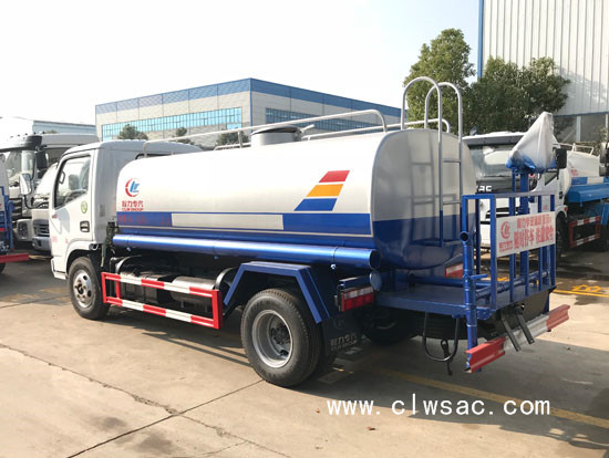 ����С������5����ˮ��