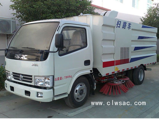 ����С������5.5��ɨ·��