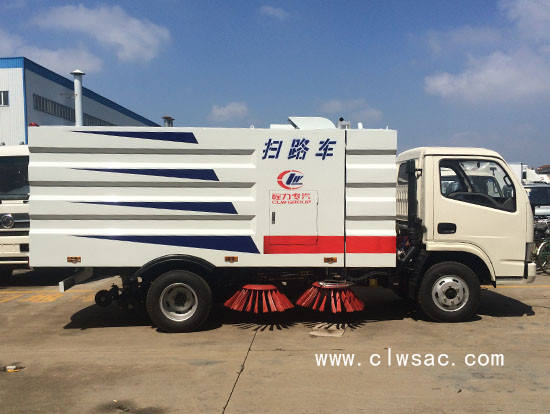 ����С������5.5��ɨ·��