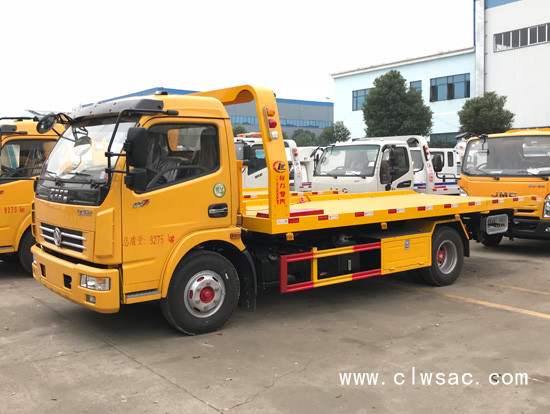 ���������һ�ж��������ϳ�