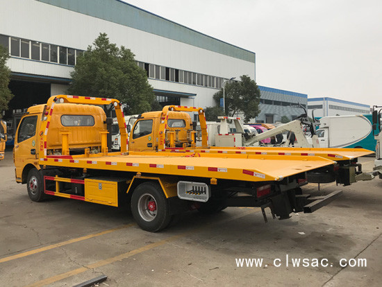 ���������һ�ж��������ϳ�