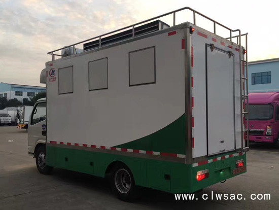 ����С�������ͳ�