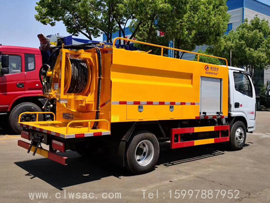 �������ƶ���С����������·��������ѹ��ϴ�� ����