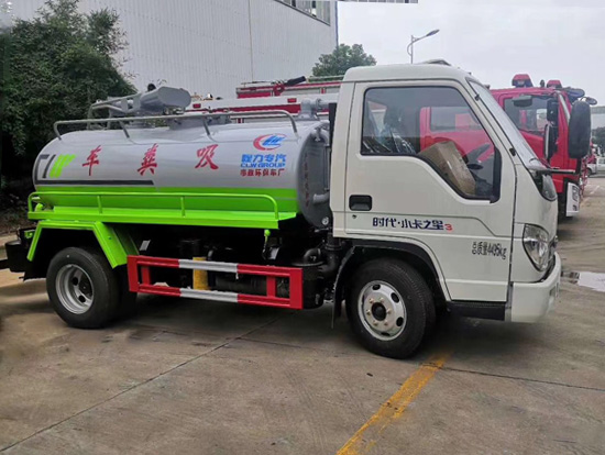 ����С��֮��3����2.6�����೵����