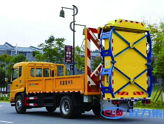 ���������������ײ���峵����