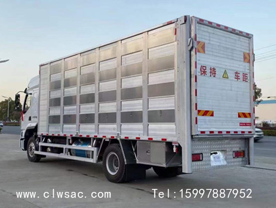 �������������������䳵����